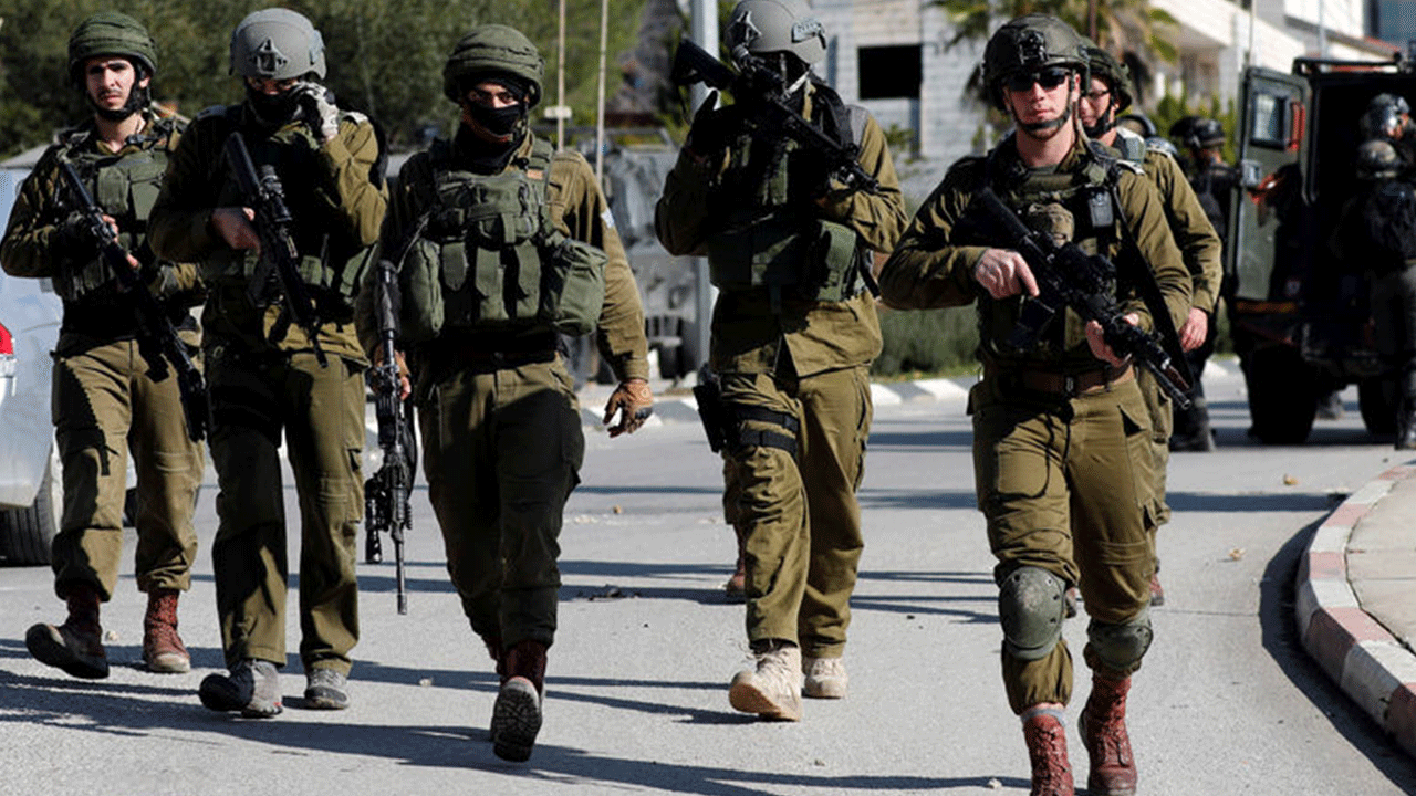 İşgalci İsraillilerden Batı Şeria’da küstah yürüyüş! Ordu korumasında yeni tahrik