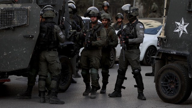 İşgalci vuruyor, ümmet seyrediyor