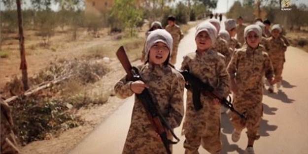 IŞİD çocukları böyle eğitiyor - VİDEO
