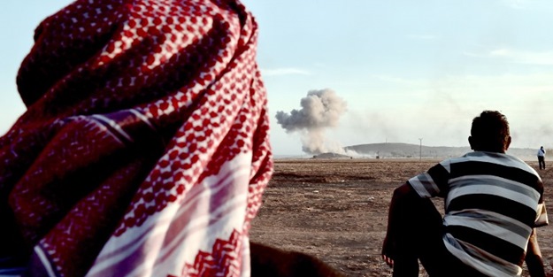 'IŞİD Kobani'nin üçte birini ele geçirdi'