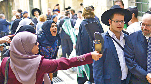 IŞİD ne ki; İsrail’e bak!