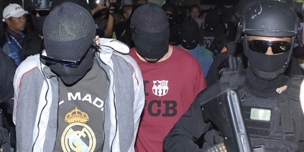 IŞİD operasyonunda 4 Türk gözaltına alındı