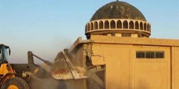 IŞİD Osmanlı'dan kalma camiyi havaya uçurdu