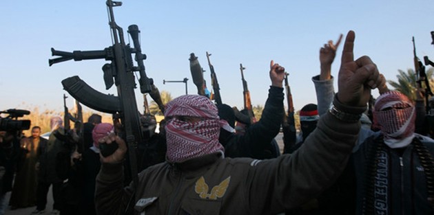 IŞİD üniversiteye saldırdı