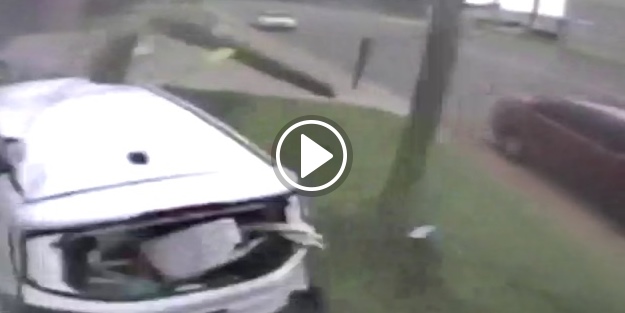 Işık ihlali korkunç bir kazaya sebep oldu