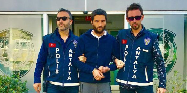 Işıklarını görünce ATM'yi soymuş