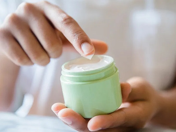 Işıl ışıl parlayan bir cildin sırrı! Sağlıklı bir cilt için bunu yapın