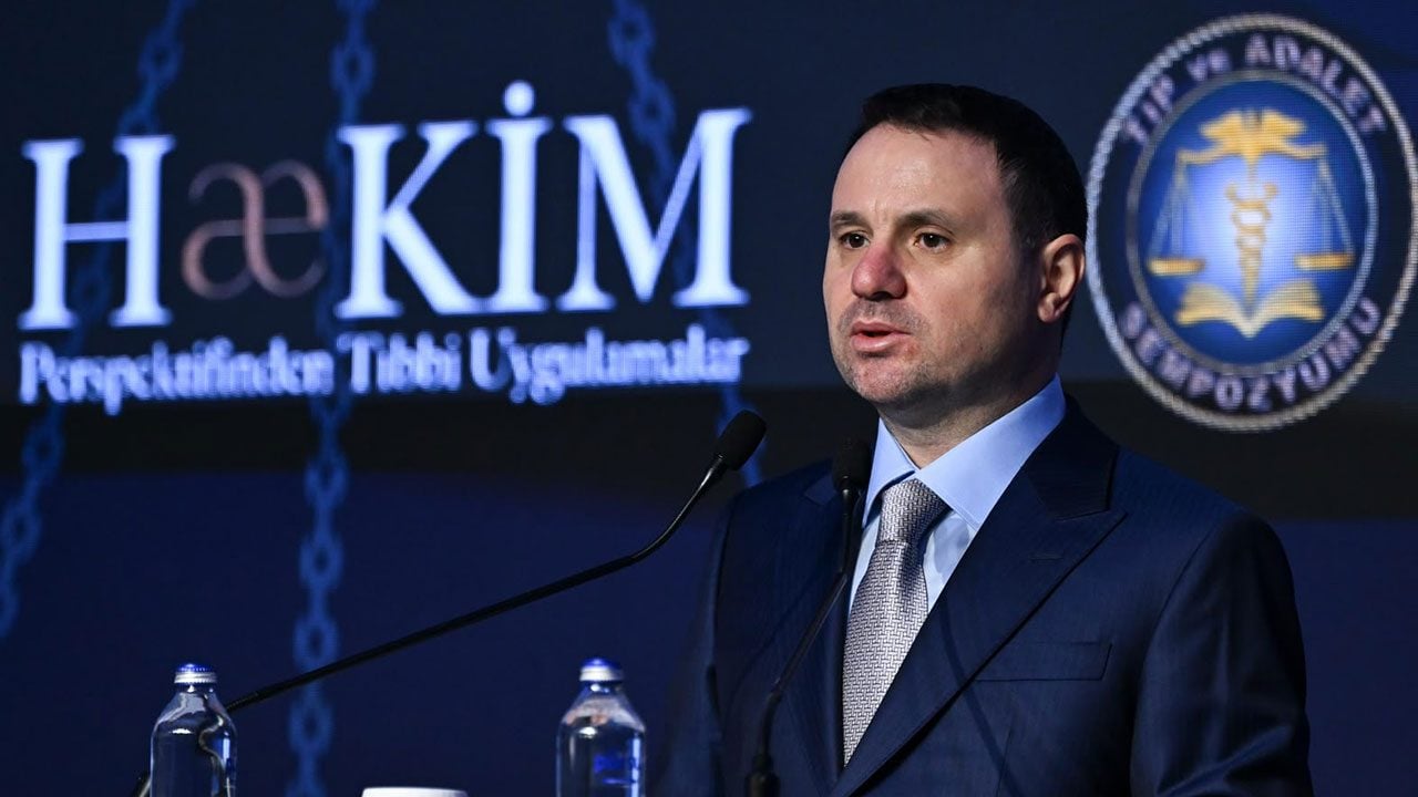 İsim vermedi ama anlayan anladı! Bakan Gürlek TTB’nin maskesini indirdi