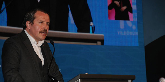 İsim vermedi ama sözleri adrese ulaştı! Ali Yalçın, merhum Erbakan'ı kullananlara gözlerinin içine baka baka seslendi