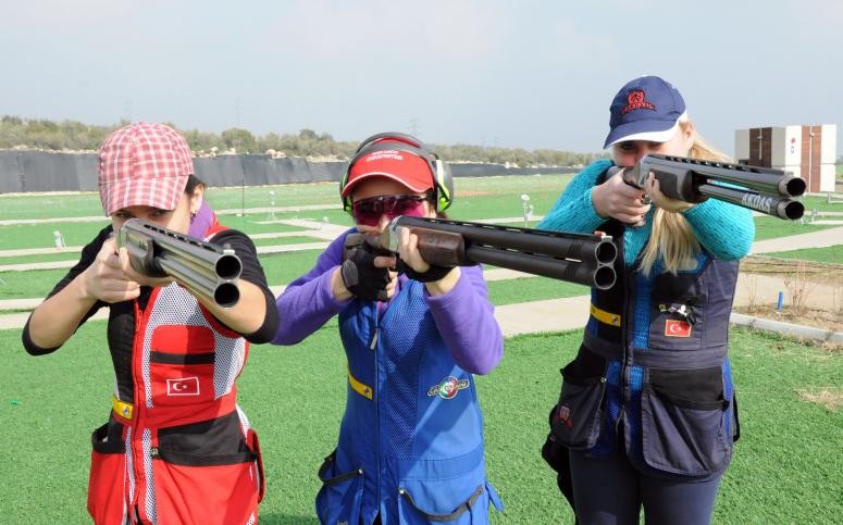 İşitme engelli atıcılar, olimpiyatlara hazırlanıyor