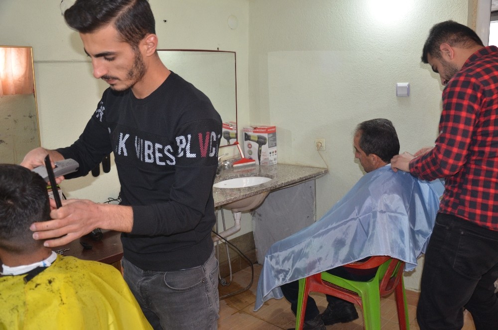 İşitme engelli kardeşlerin azmi takdir topladı 