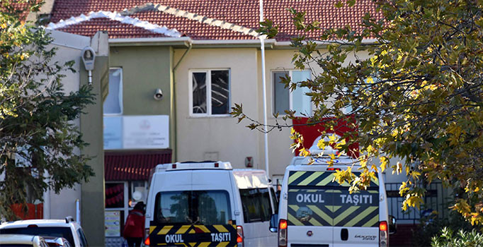 İşitme engelli öğrenci, serviste 6 saat unutuldu
