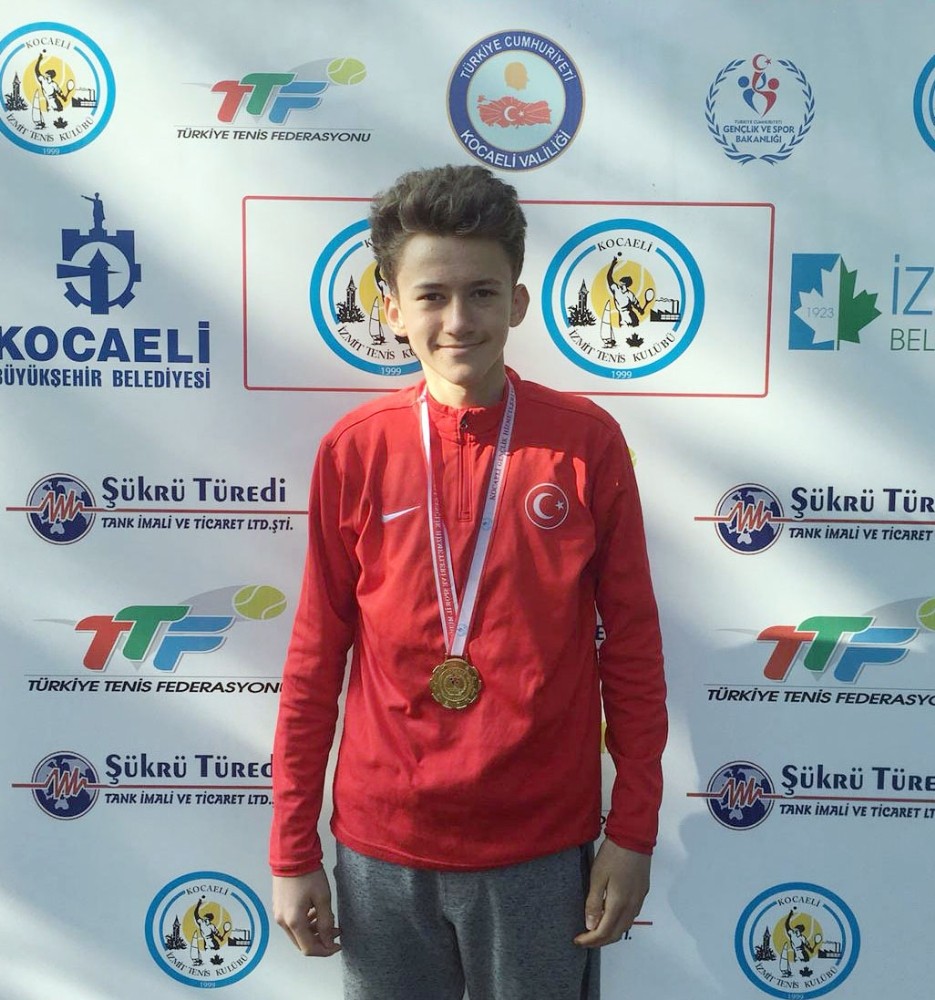 İşitme engelli sporcu başarıya doymuyor 