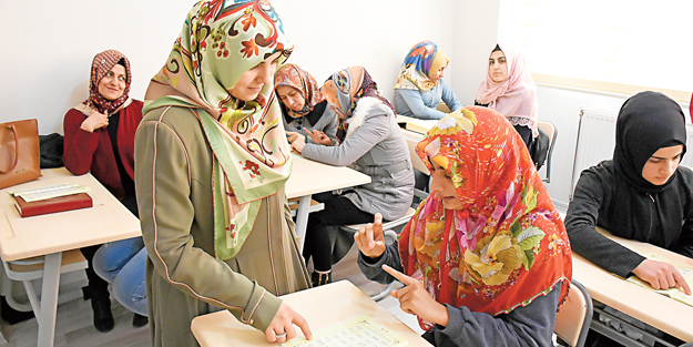 Kur'an sevdası engel tanımıyor