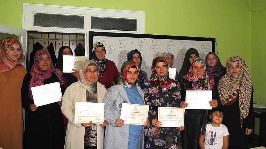 İşitme engellilerin Kur'an-ı Kerim öğrenme sevgisi