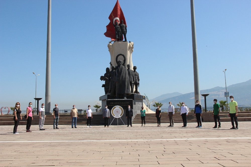 İskenderun’da Sosyal Mesafeli Gençlik Haftası etkinliği 