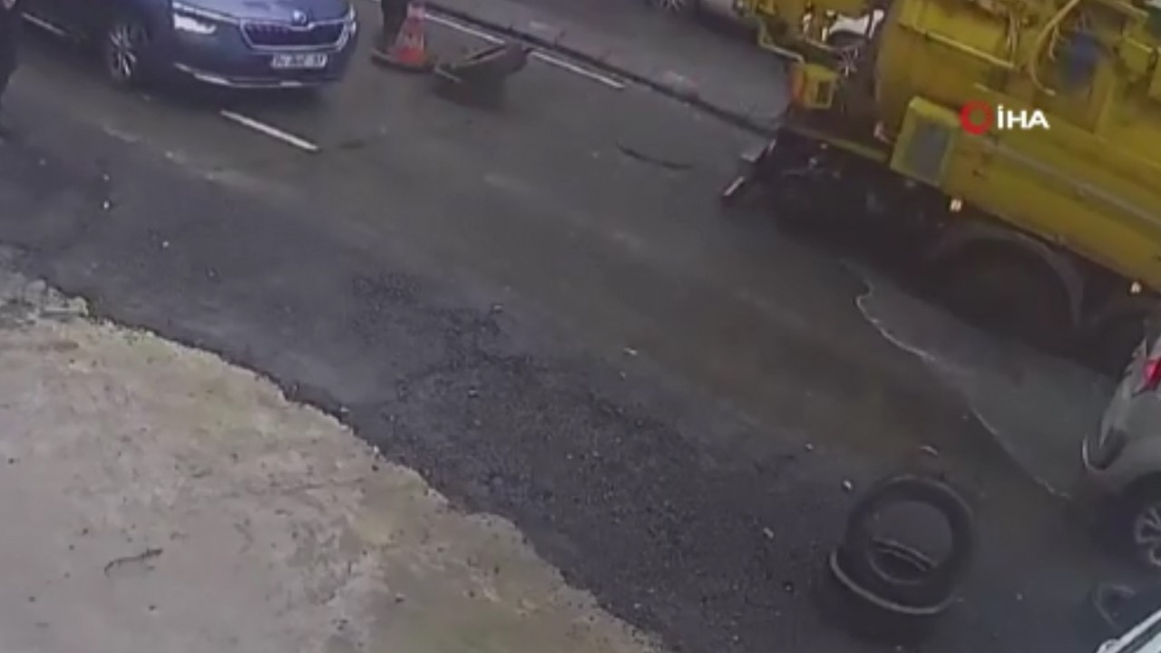 İSKİ çalışması sırasına yol çöktü! O anlar kamerada