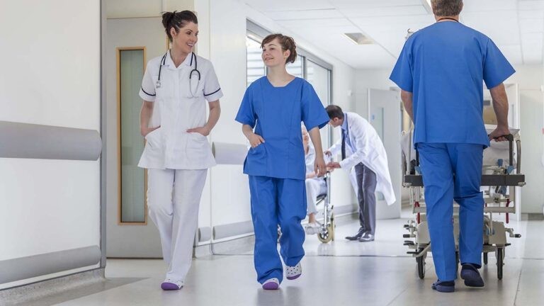 İŞKUR'dan müjde: KPSS şartı olmadan hastane personeli alınacak! Kayıtlar başladı