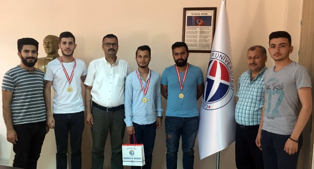 İslahiye düzenlenen satranç turnuvası sona erdi 