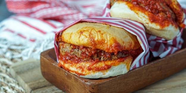 Islak hamburger nasıl yapılır?