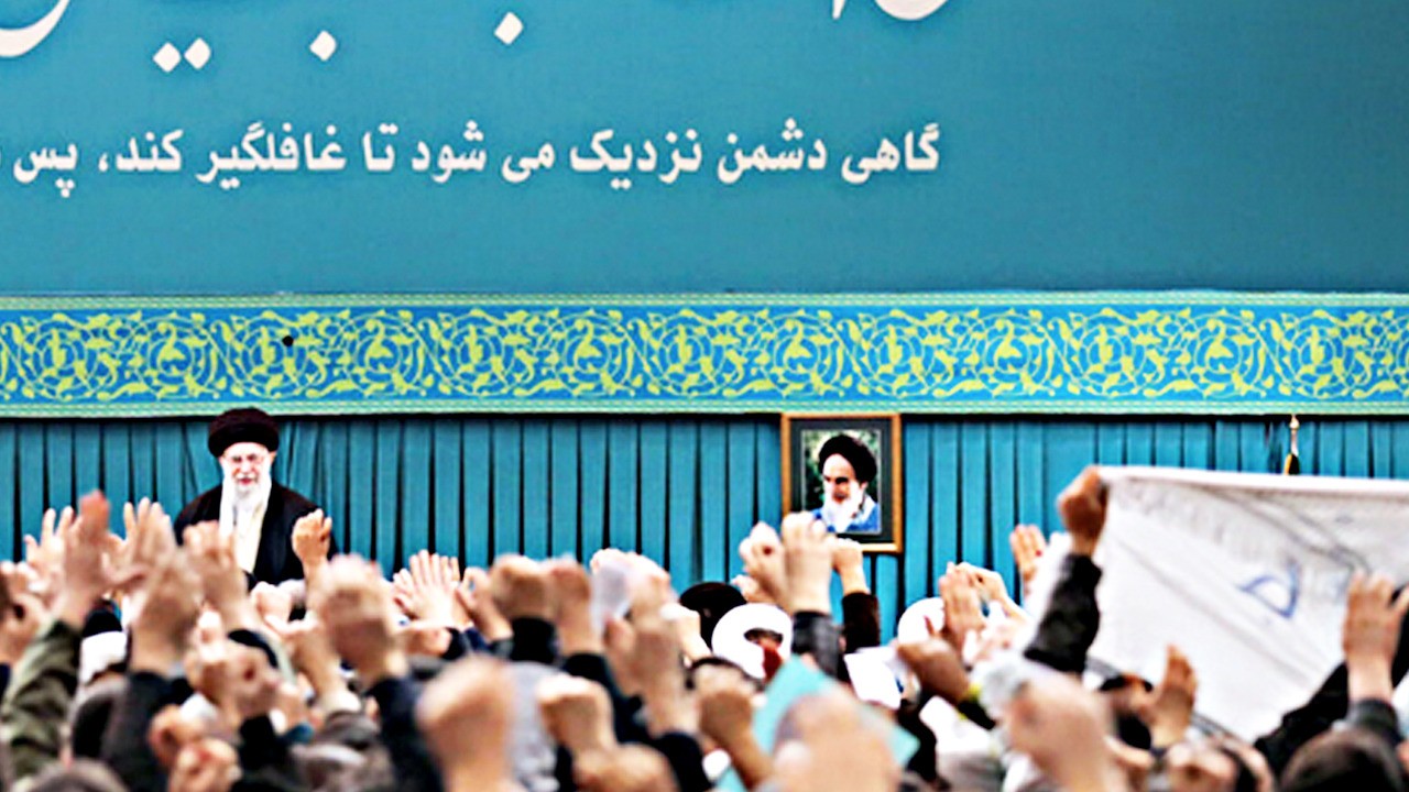 İslam devrim Lideri: Azerbaycan, İran'ın düşmanı karşısında sağlam kalkanıdır