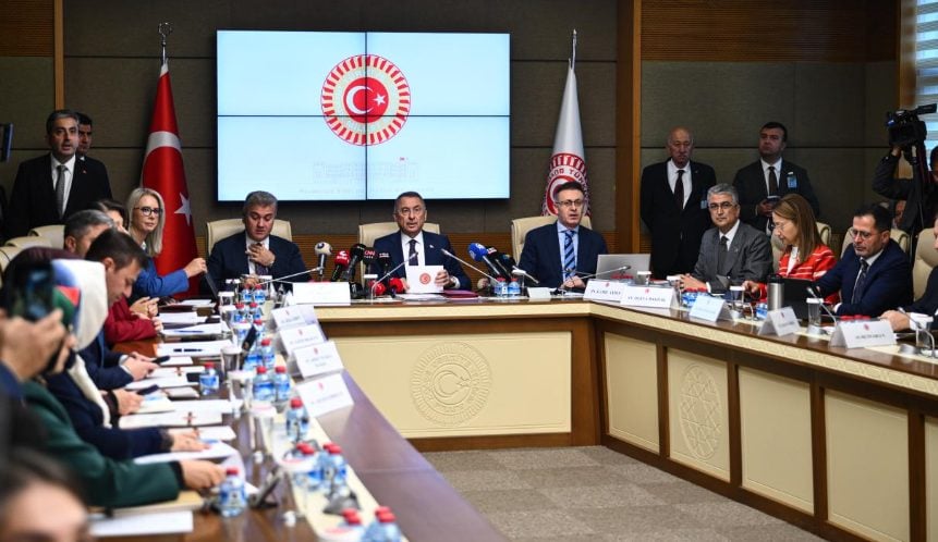 İslam dünyasındaki tarihi adımda yeni gelişme: Mekke İttifakı Anlaşması Komisyon'dan geçti