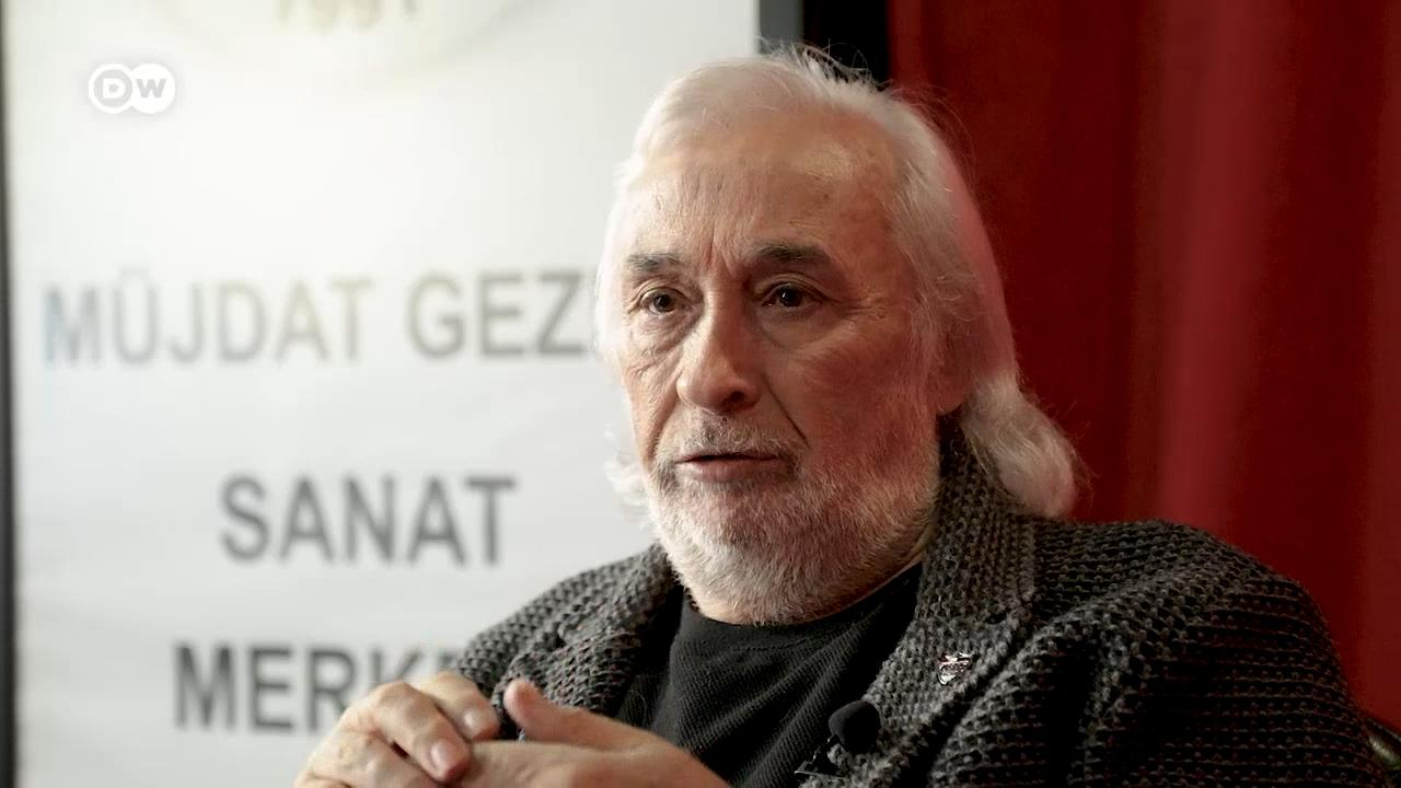 İslam karşıtı Müjdat Gezen'e bak sen! Âlemin tek uyanığı sen misin koçum?