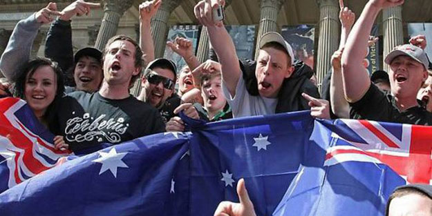 İslâm karşıtı saldırılar tırmanışta