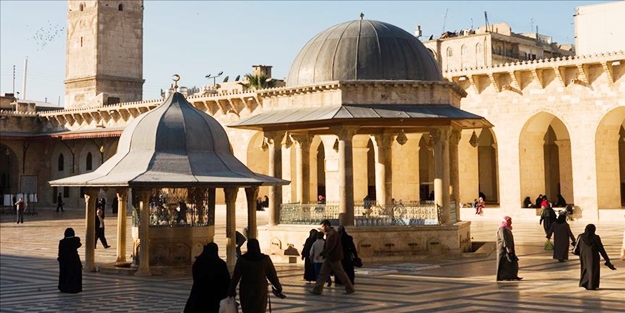 'İslam' şehirlerinin yok olmasına dayanamıyorum'