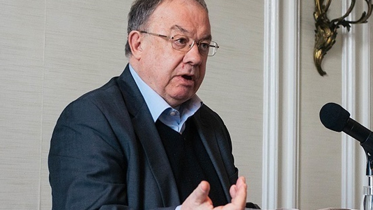 İslam varoluşsal bir tehdit olarak görülüyor diyen Olivier Roy, Batı ile İslam dünyası hakkında açıklama yaptı