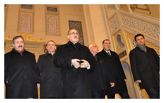 İslam’a hakarete izin vermeyiz