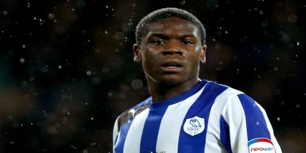 İslâm'a odaklanmak için futbolu bırakıyor