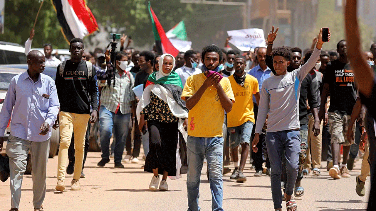 İslami Dayanışma Platformundan BAE'ye Sudan protestosu: Katil BAE Sudan’dan elini çek!