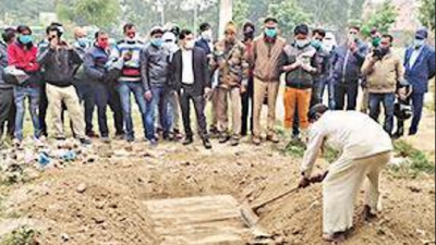 İslami usullere göre gömüldü, ama bakın sonra ne oldu