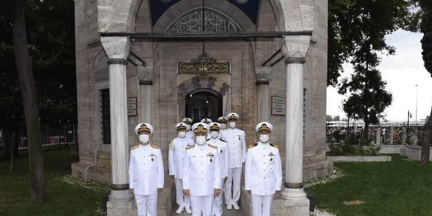 İslam’ın denizlerdeki kılıcı anıldı! Rüyasında Barbaros Hayrettin Paşa'yı uyaran Erenler ne müjde verdi?