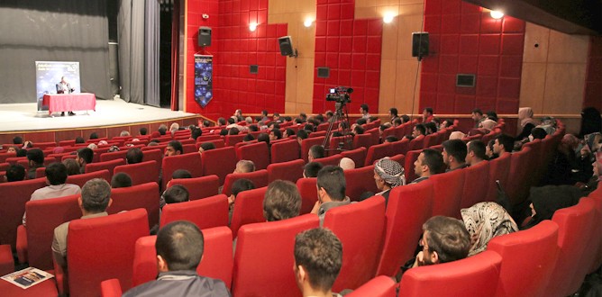 İslâmla onlar tanıştırdı