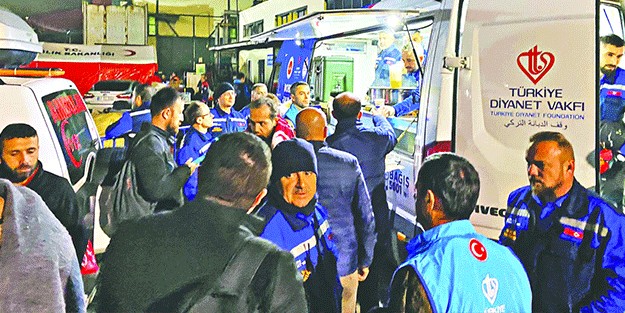 İSLÂMÎ VAKIF ve STK’lar yardıma koştu