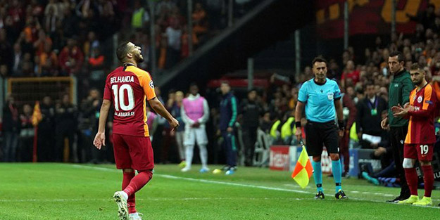 Islıklamalara dayanamadı! İşte Belhanda’nın taraftara ettiği küfürler