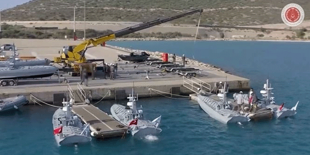 İsmail Demir paylaştı! Denizlerin yeni gözdeleri: Albatros-S sürüsü