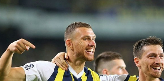 İsmail Kartal biletlerini kesti! Fenerbahçe'de 6 ayrılık birden yaşanacak... Ocak'ta ayrılıklar kapıda...