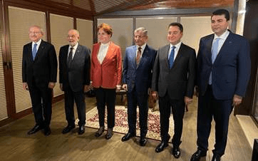 İsmail Saymaz da muhalefetten bir cacık olmayacağını anladı