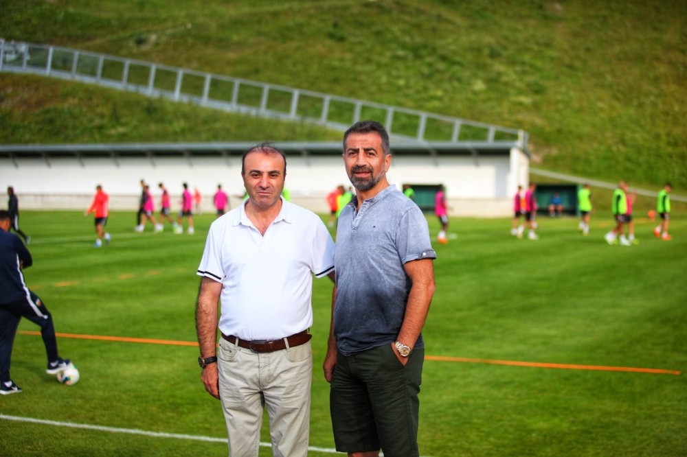 İsmail Solak, takımı yalnız bırakmıyor 