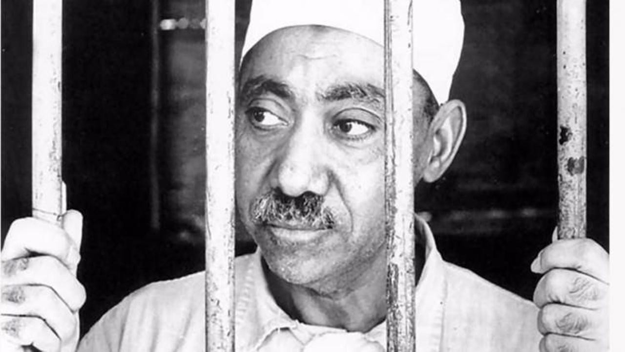 İsmet Özel, Seyyid Kutub ve molla... Büyük düşünür neden susturulmak isteniyor?