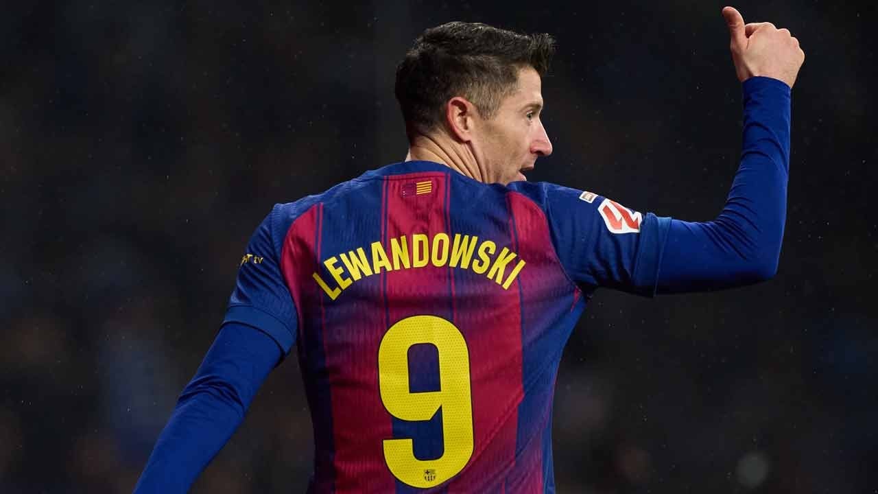 İsmi Fenerbahçe ile anılıyordu... Lewandowski 