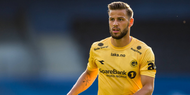 İsmi Fenerbahçe ve Trabzonspor ile anılıyordu... İngiliz 2'nci Ligi tercih etti