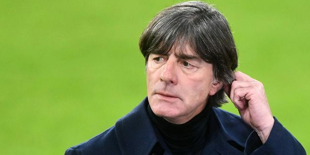 İsmi Fenerbahçe'yle anılan Löw'den açıklama geldi