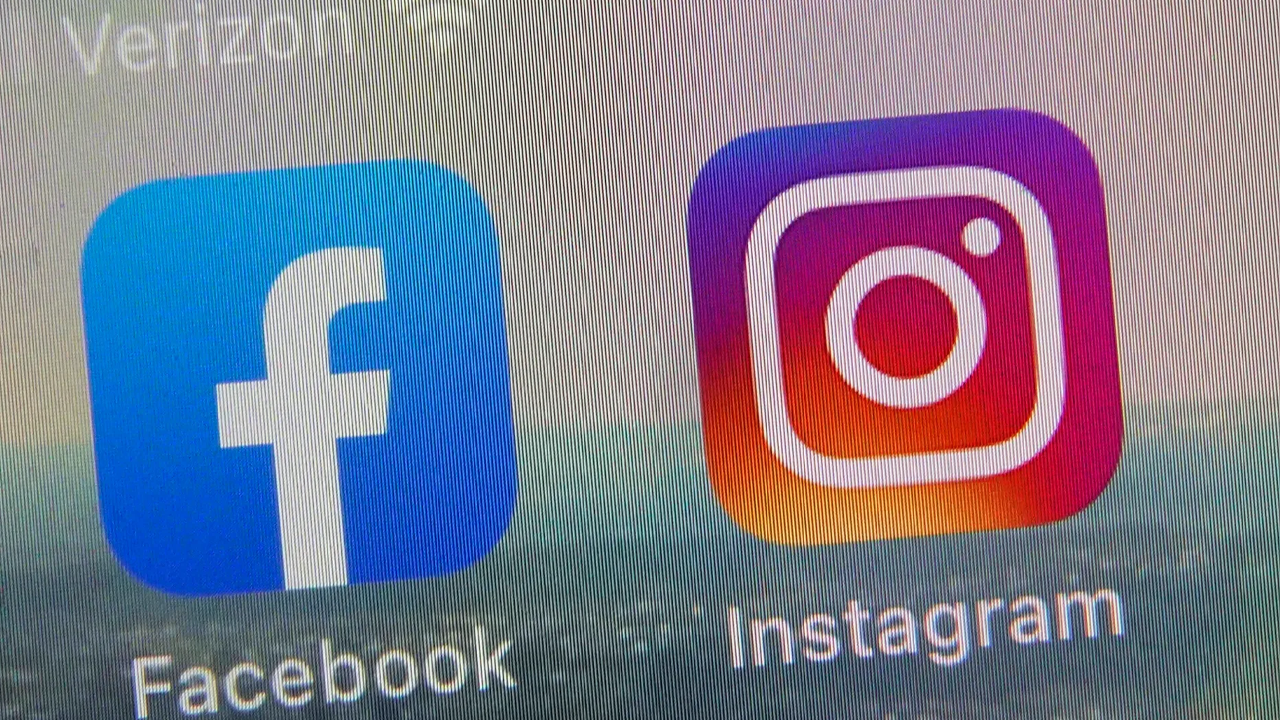 İspanya harekete geçti: Mark Zuckerberg milyonlarca kişiyi cep telefonundan fişlemiş!