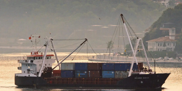 İspanya, İsrail'e silah taşıyan gemilere limanları kapattı!