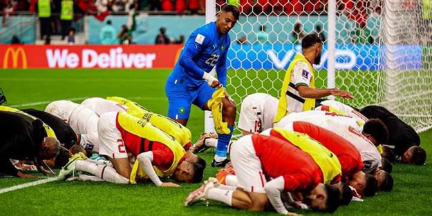 İspanya penaltılarda yıkıldı! Fas tarih yazdı