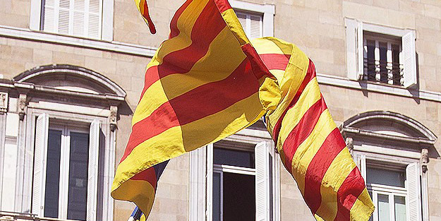 İspanya'da terör saldırılarını kınadı